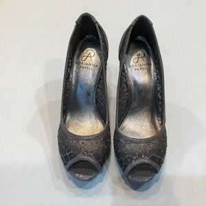 Adrianna Papell classic pumps